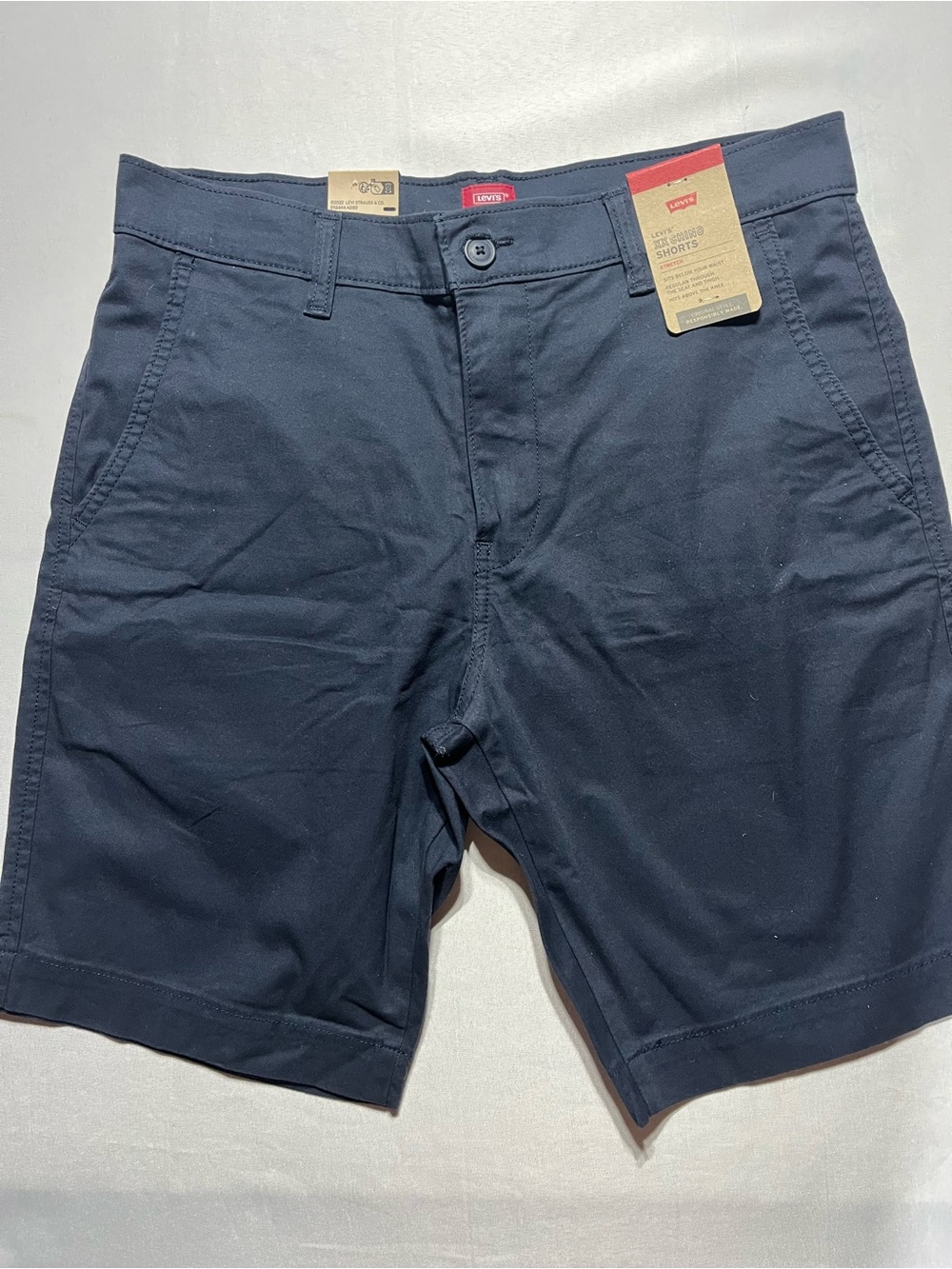 Levi's Men's 31 Waist Navy Flat Front Chino Shorts